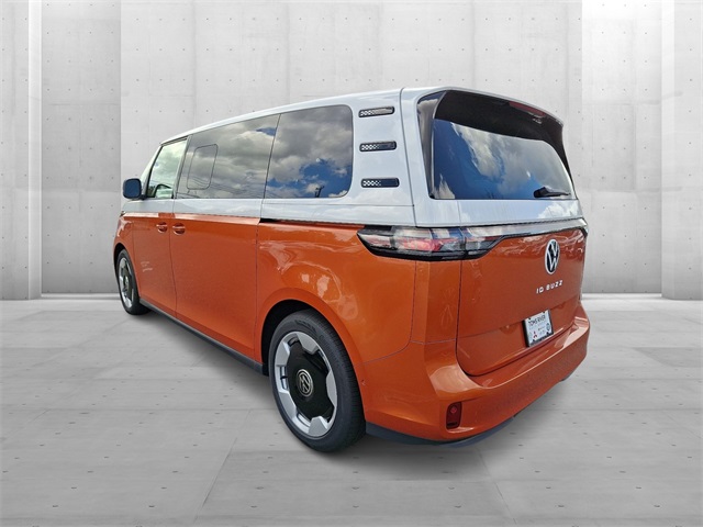2025 Volkswagen ID. Buzz Pro Plus photo 3