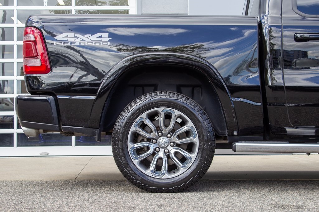 2020 Ram 1500 Laramie photo 6