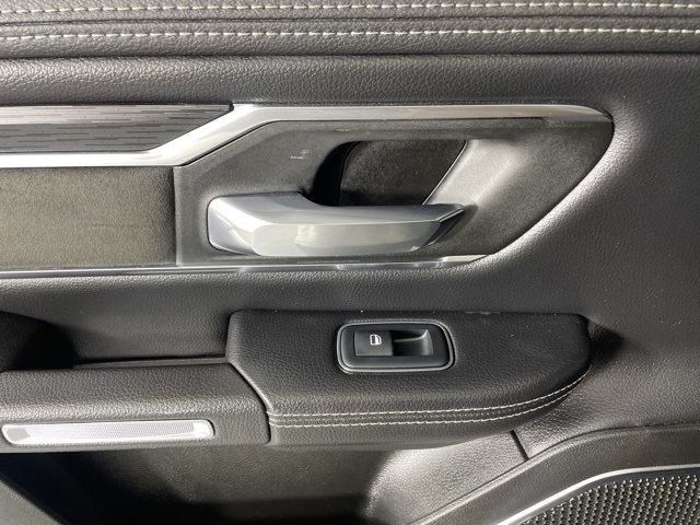 2024 Ram 1500 Laramie photo 31