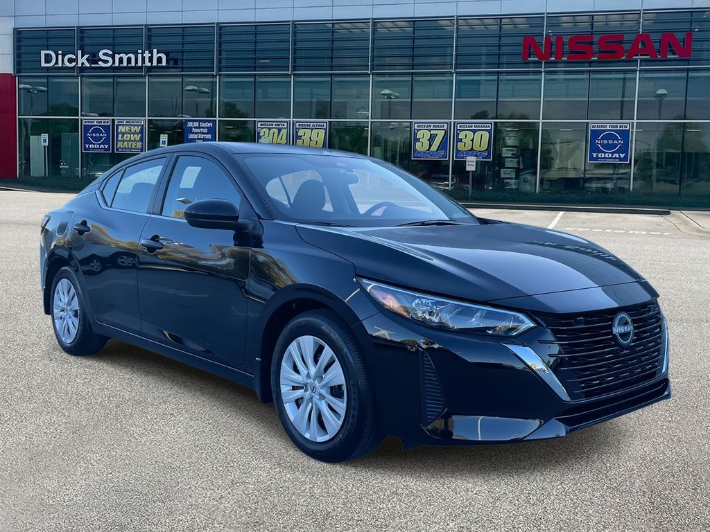 2025 Nissan Sentra S's photo