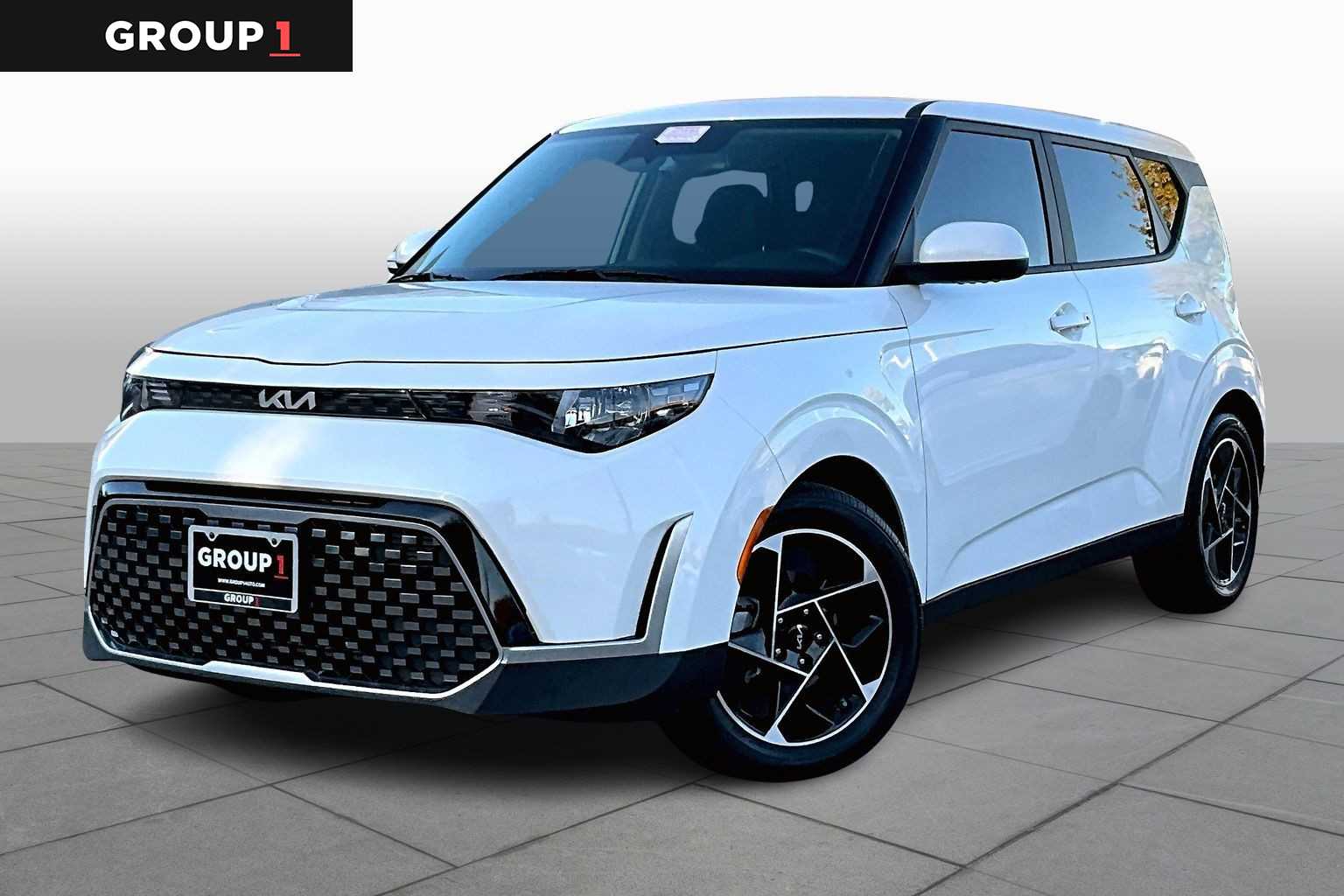 2023 Kia Soul EX's photo