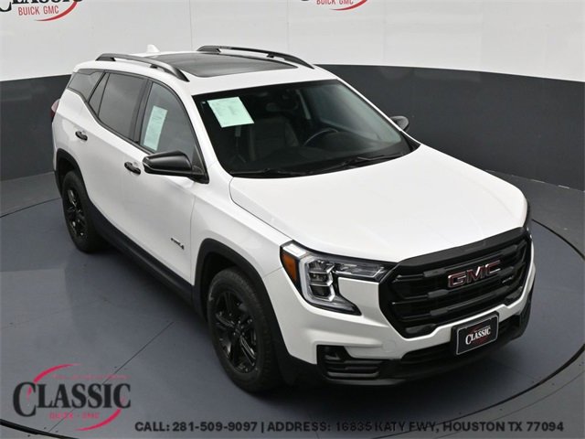 2022 GMC Terrain AT4's photo