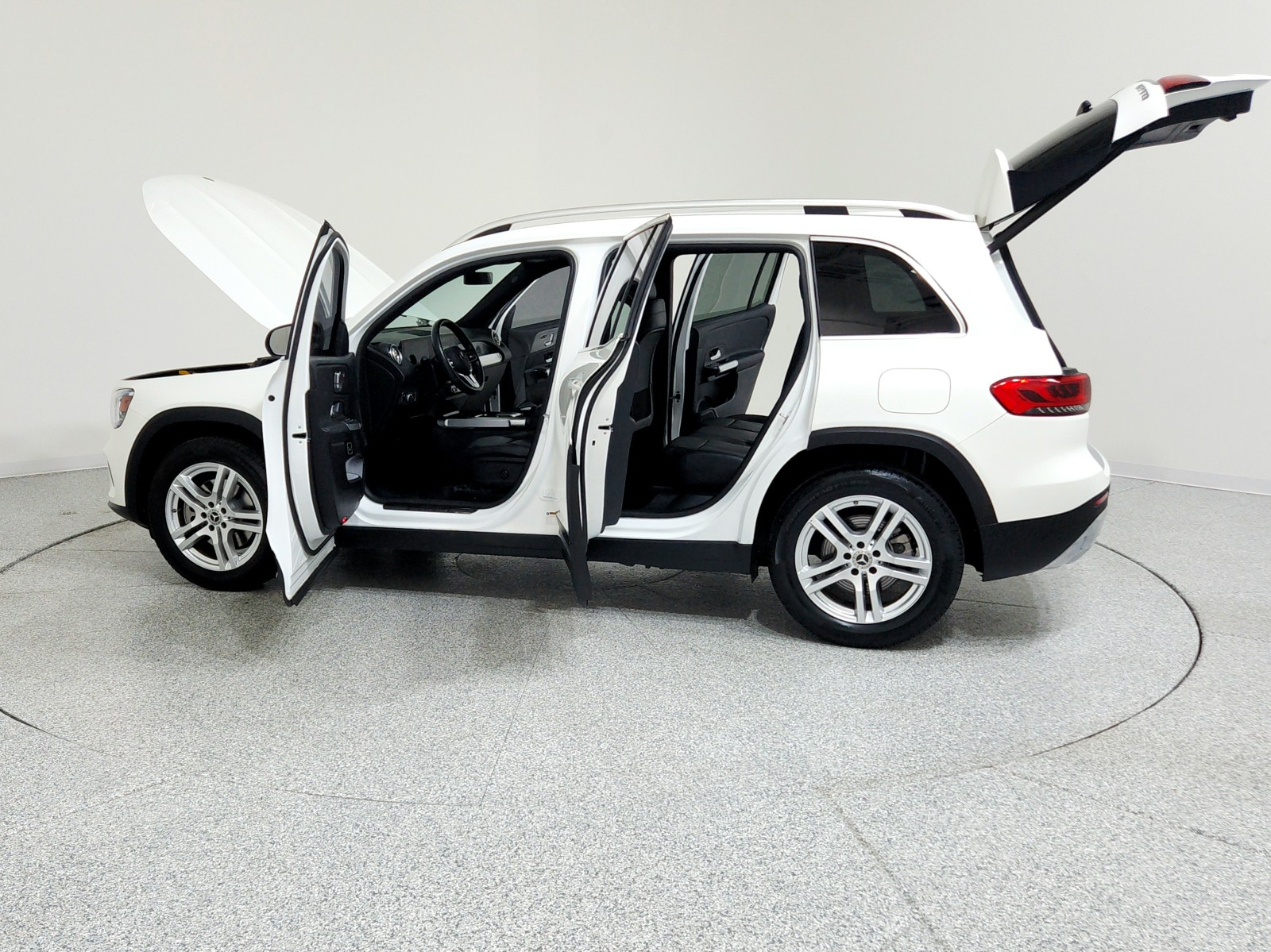 2021 Mercedes Benz GLB 250 photo 20