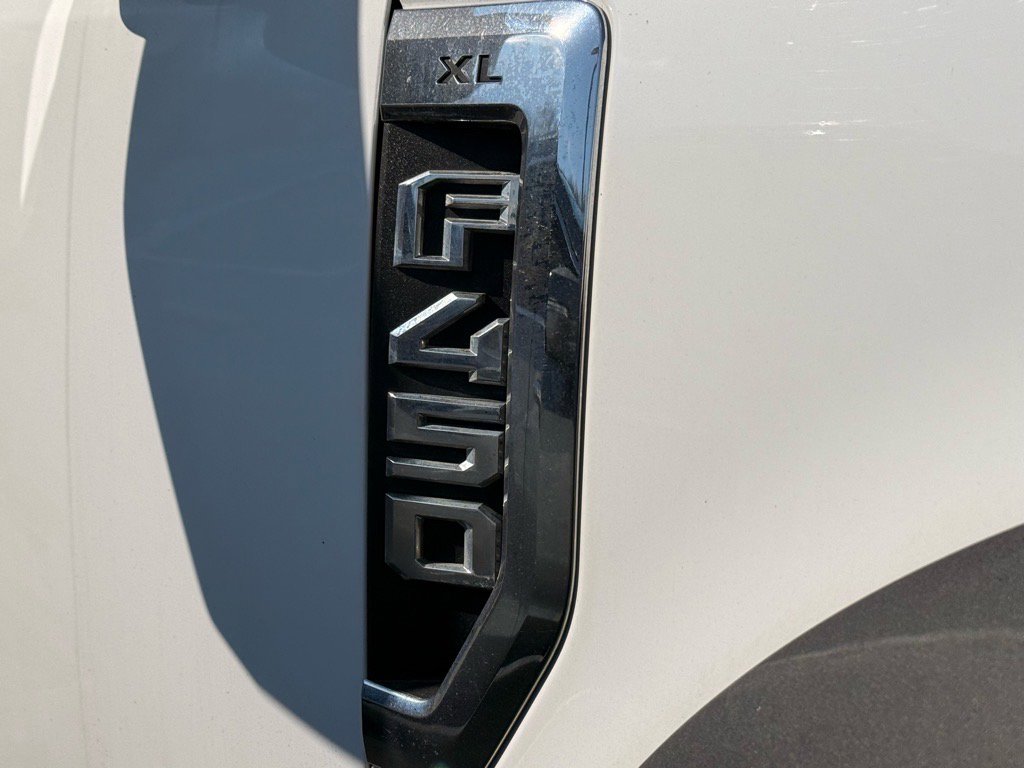 2022 Ford F-450 XL photo 4