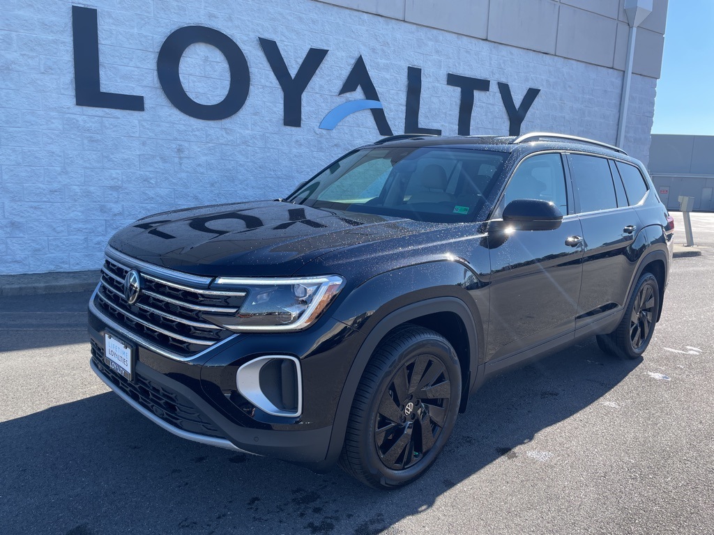 2026 Volkswagen Atlas SE w/Tech's photo