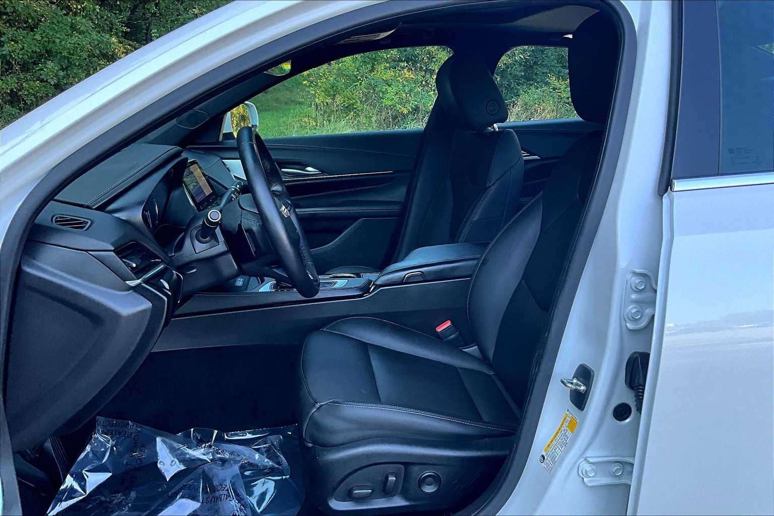 2020 Cadillac CT4 Luxury photo 7