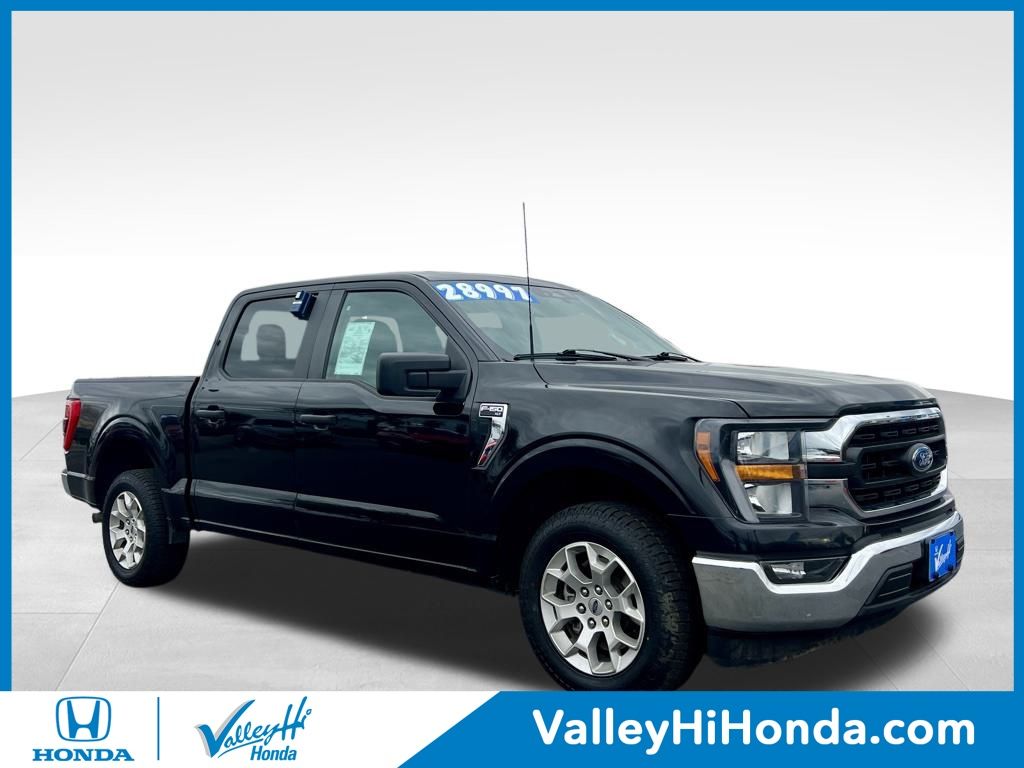 2023 Ford F-150 XLT's photo