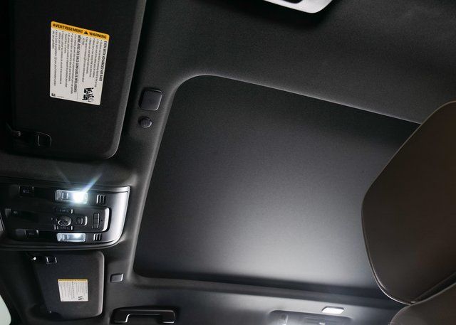 2021 Chevrolet Tahoe Premier photo 25