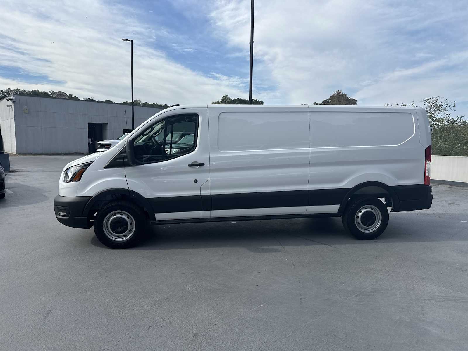 2026 Ford Transit Cargo Van photo 4