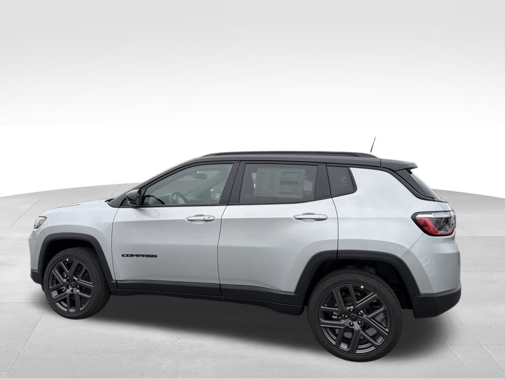 2026 Jeep Compass Limited Altitude photo 2