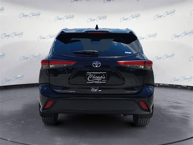 2022 Toyota Highlander XLE photo 4