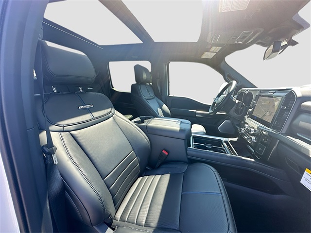 2026 Ford F-250 Platinum photo 8