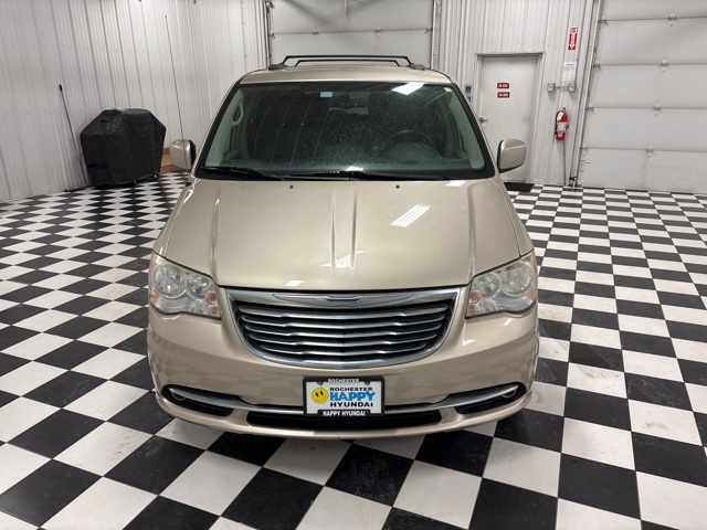 Used 2014 Chrysler Town & Country Touring with VIN 2C4RC1BG9ER324625 for sale in Rochester, Minnesota