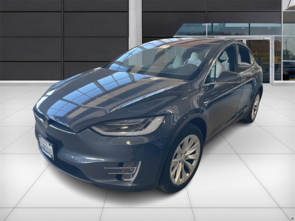 Used 2017 Tesla Model X 90D with VIN 5YJXCBE20HF040619 for sale in Seattle, WA