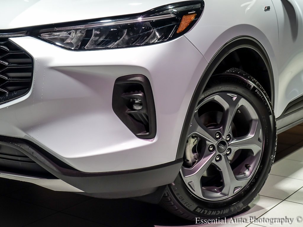 2025 FORD ESCAPE - Image 4