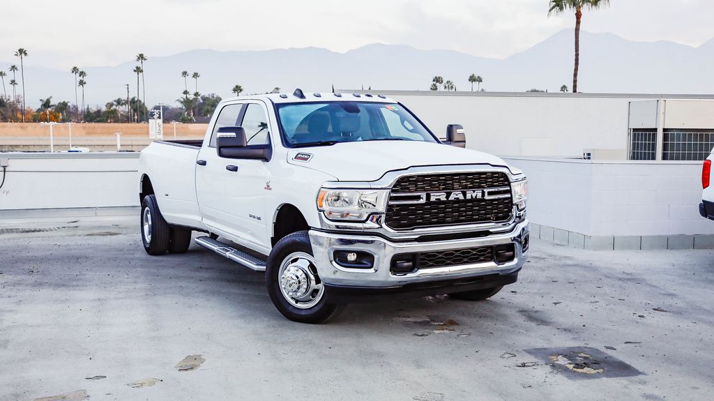 2024 RAM Ram 3500 Pickup Big Horn's photo