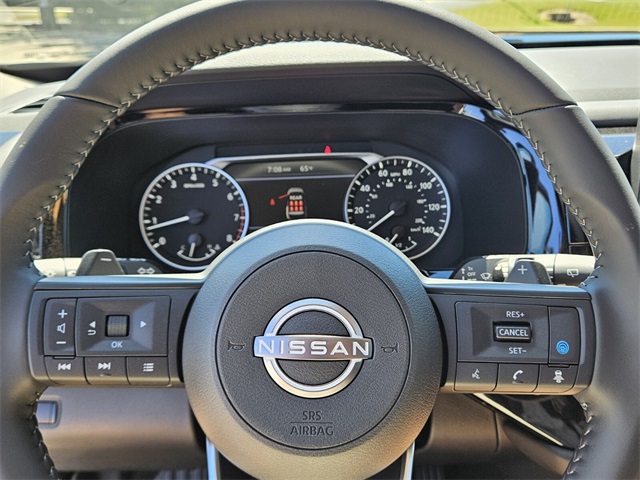 2025 Nissan Pathfinder SV photo 22
