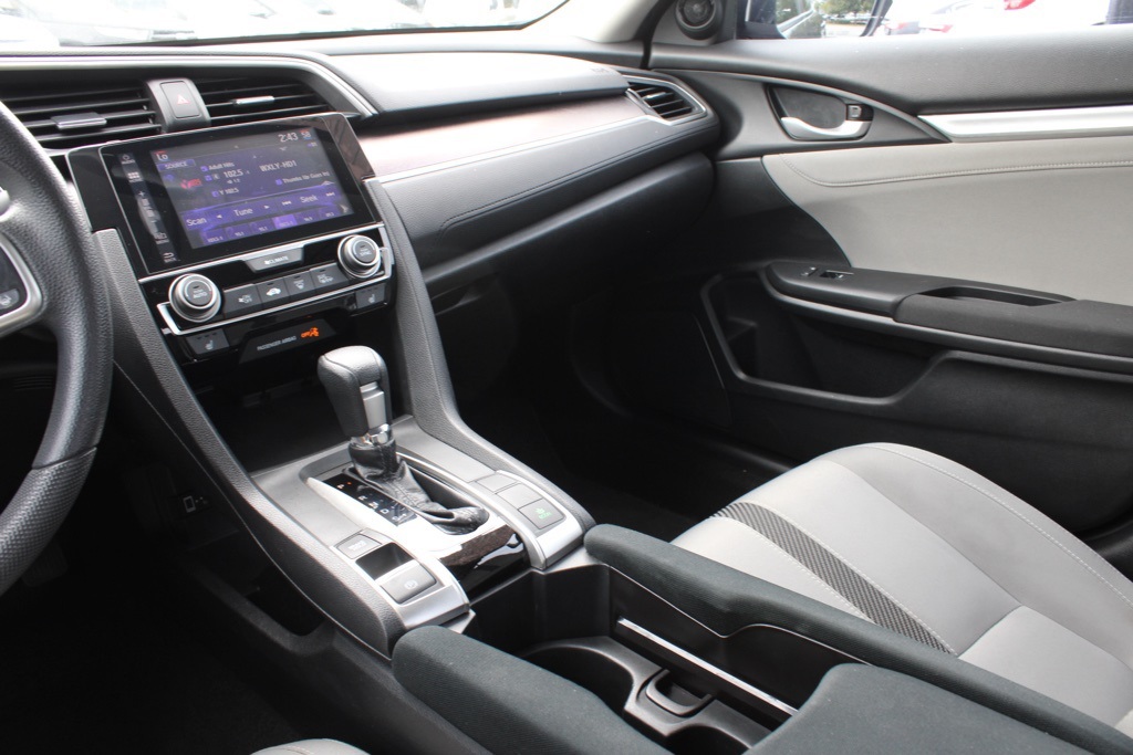 2017 Honda Civic EX-T photo 24