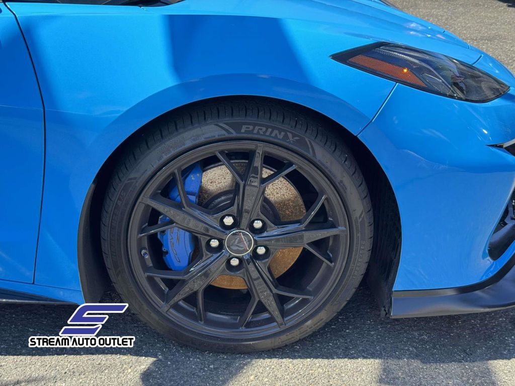 2021 Chevrolet Corvette Stingray 3LT photo 3