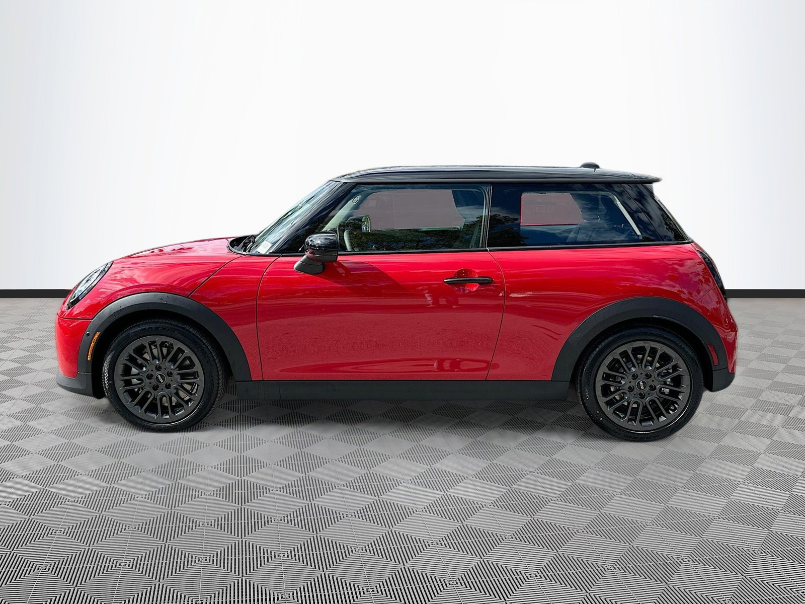2025 Mini Cooper 2 Door Hardtop Signature photo 4