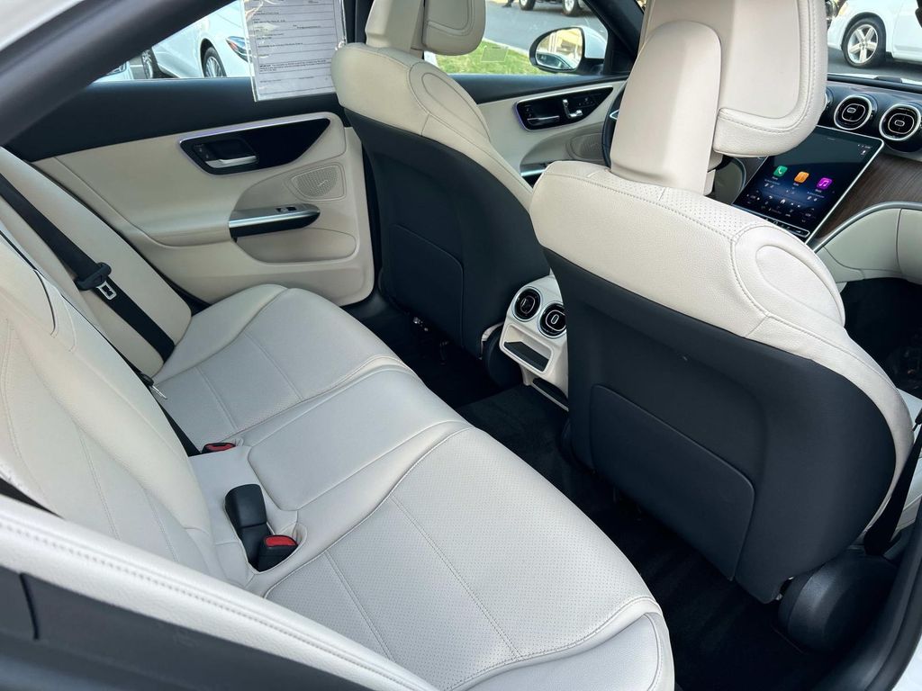 2025 Mercedes Benz C 300 4MATIC photo 23