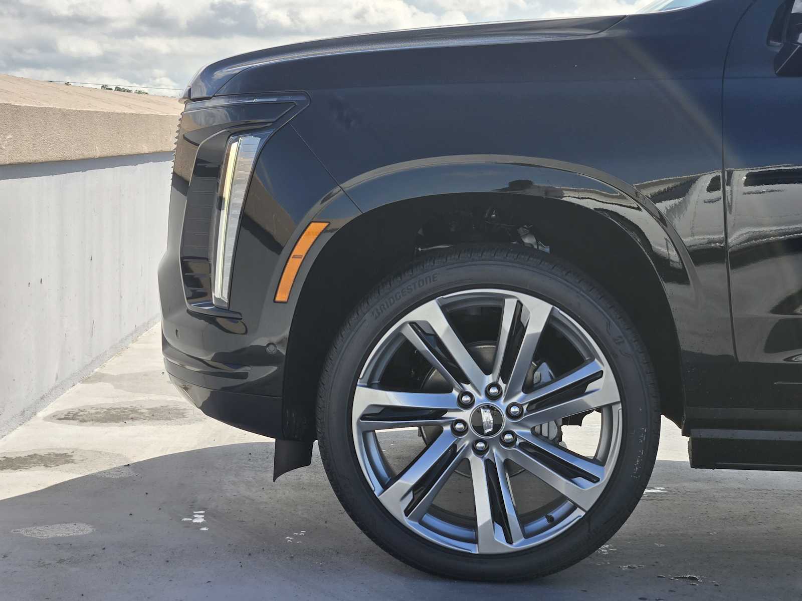2026 Cadillac Escalade ESV Platinum Sport photo 3