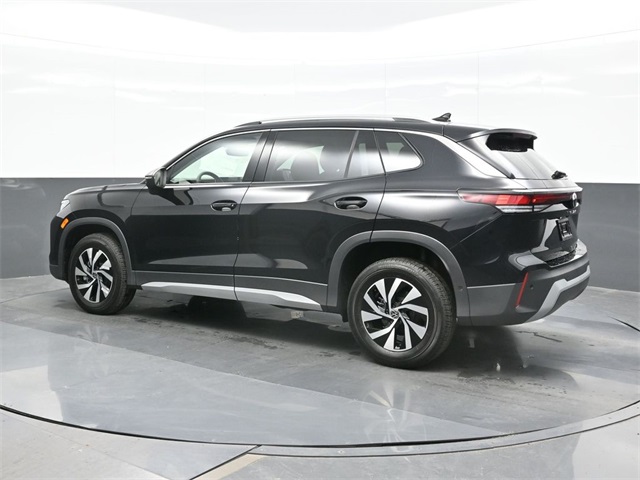 2025 Volkswagen Tiguan S photo 3