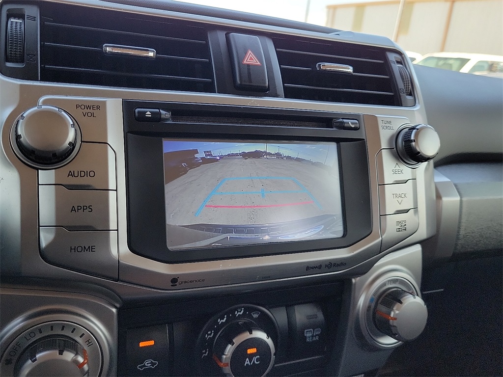 2017 Toyota 4Runner SR5 photo 22