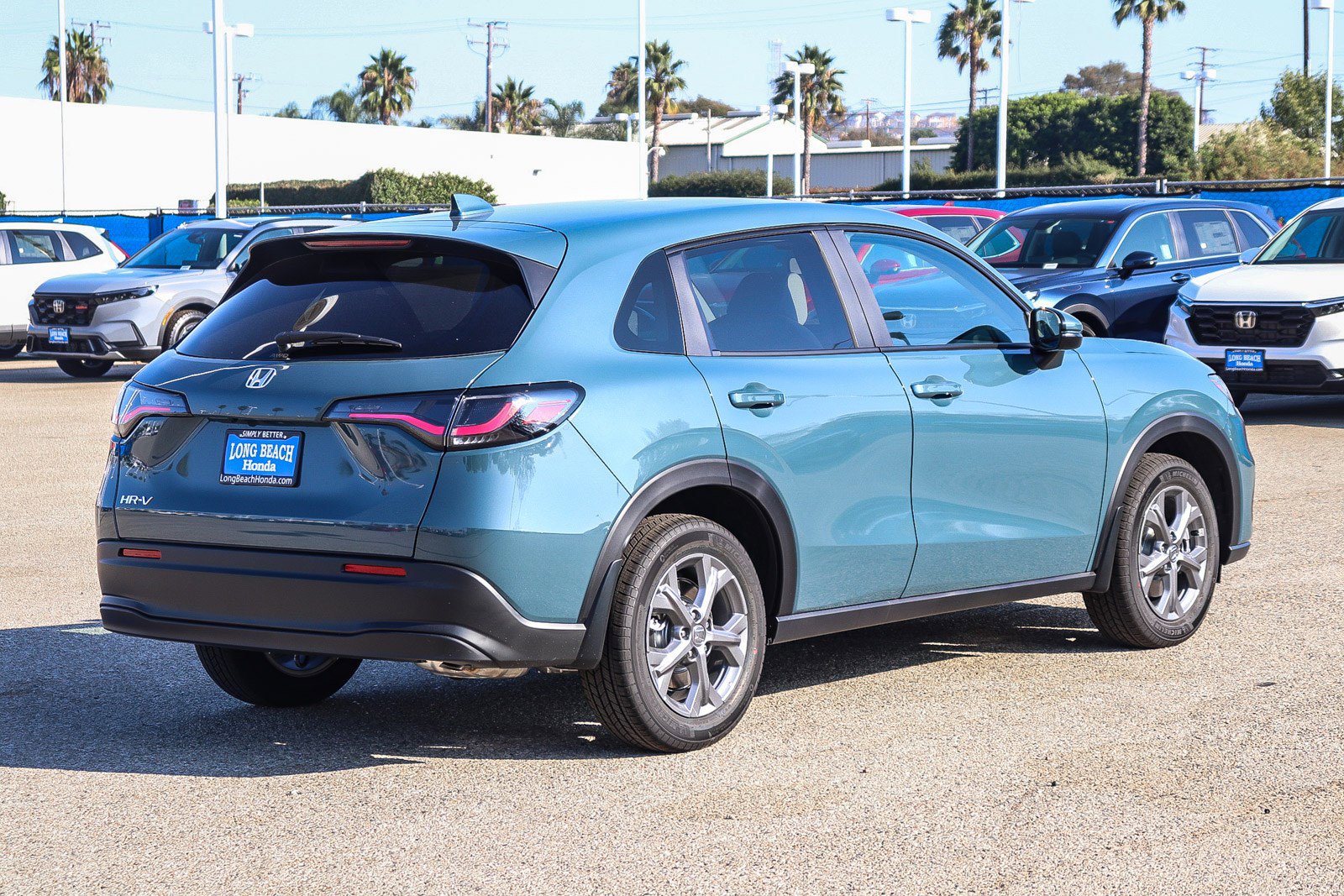 2026 Honda HR-V LX photo 4