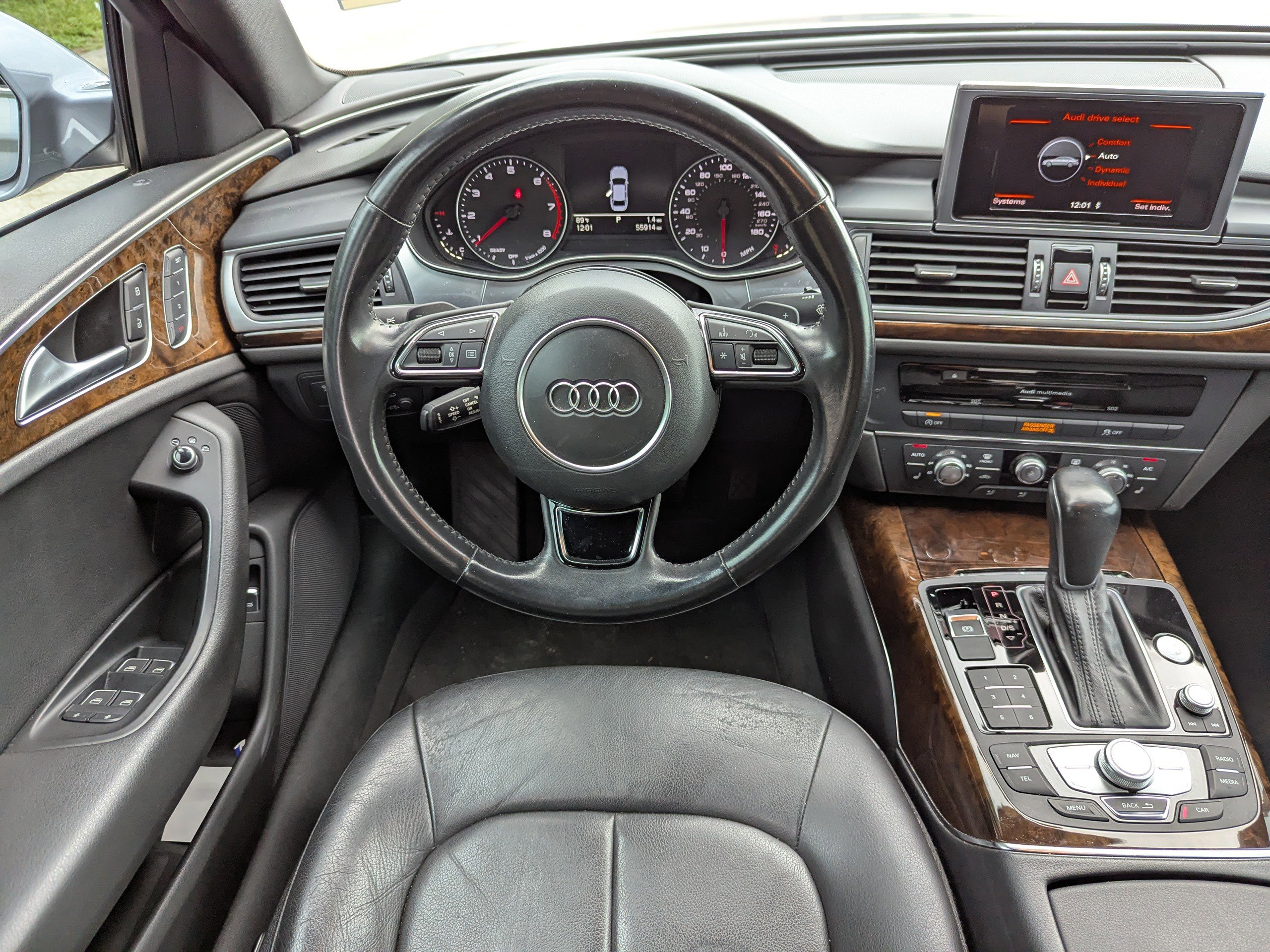 2017 Audi A4 Ultra Premium photo 14