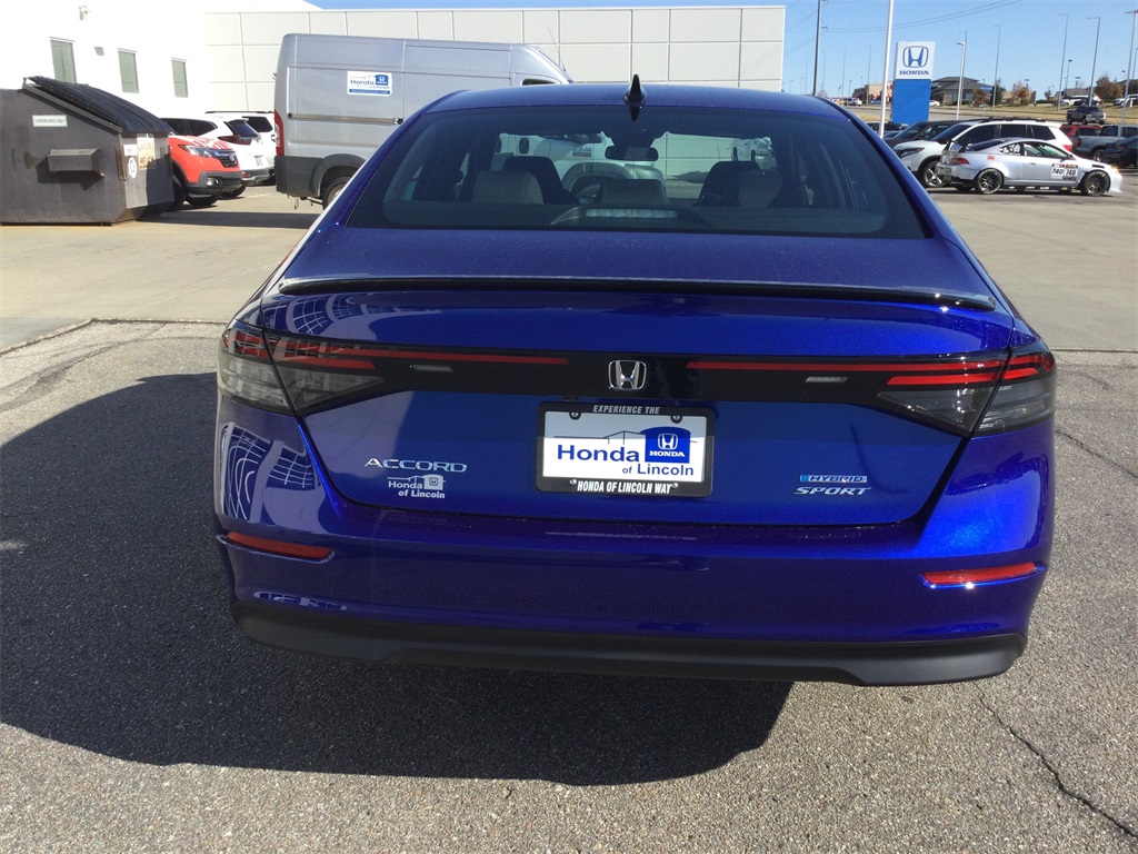 2025 Honda Accord Hybrid Sport photo 4
