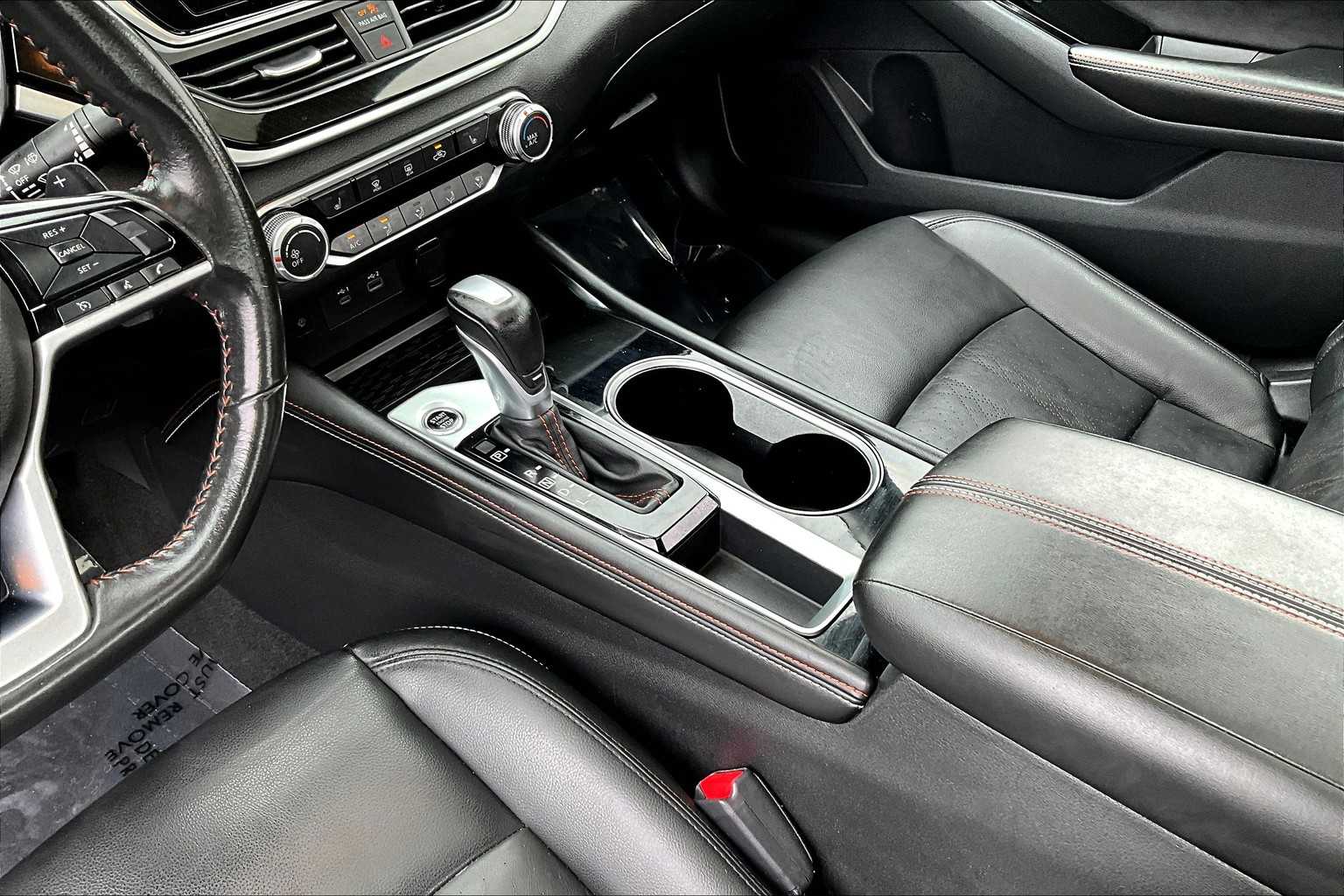 2023 Nissan Altima 2.5 SR photo 15