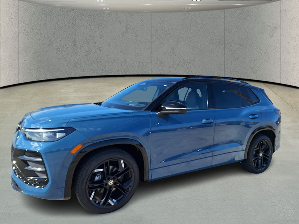 2026 Volkswagen Tiguan SE R-LINE BLACK's photo