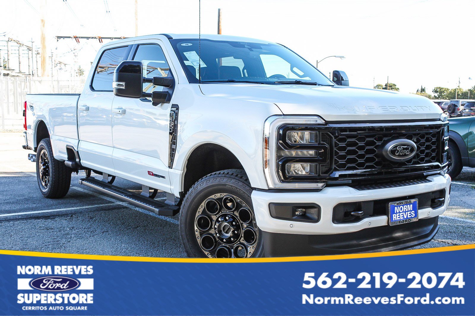 2026 Ford F-350 Super Duty Lariat's photo