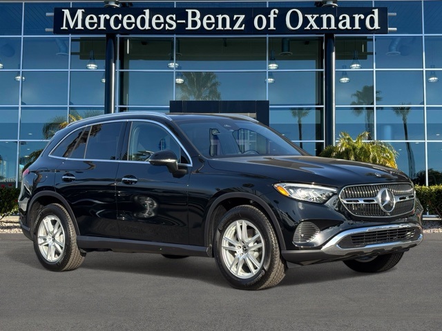 2025 Mercedes-Benz GLC Base's photo