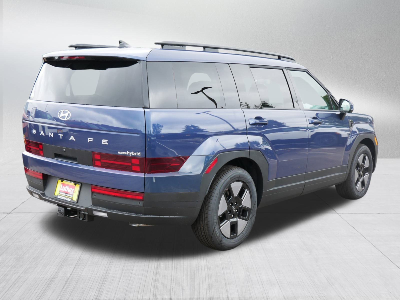 2026 Hyundai Santa Fe SEL photo 4