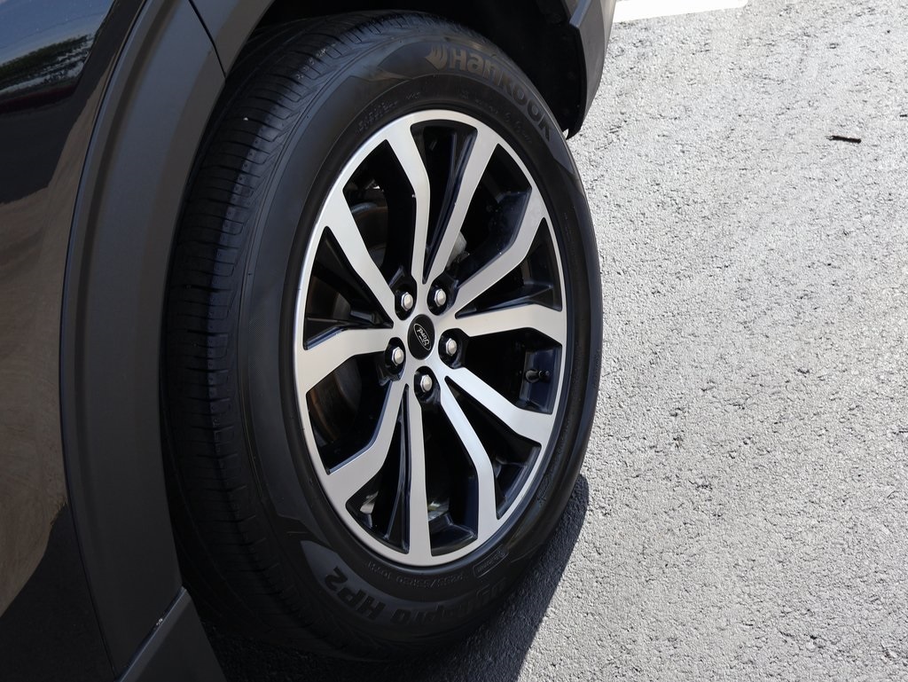 2020 Ford Explorer ST photo 41