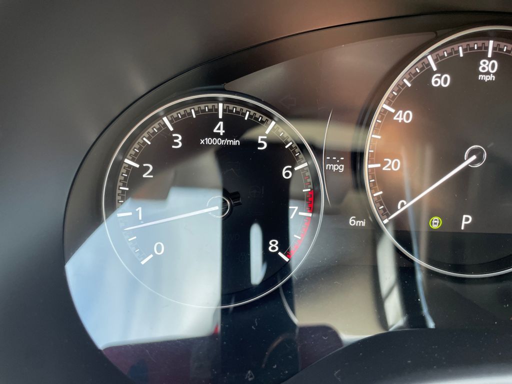 2025 Mazda CX-50 2.5 S Preferred photo 2