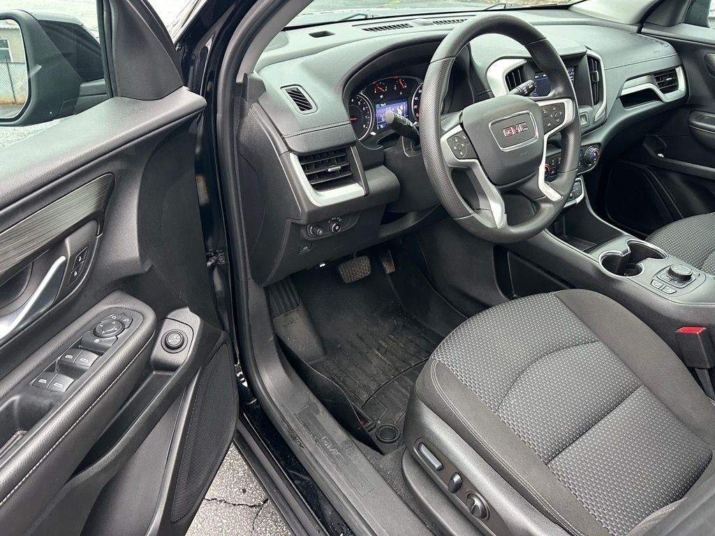 2022 Gmc Terrain SLE photo 12
