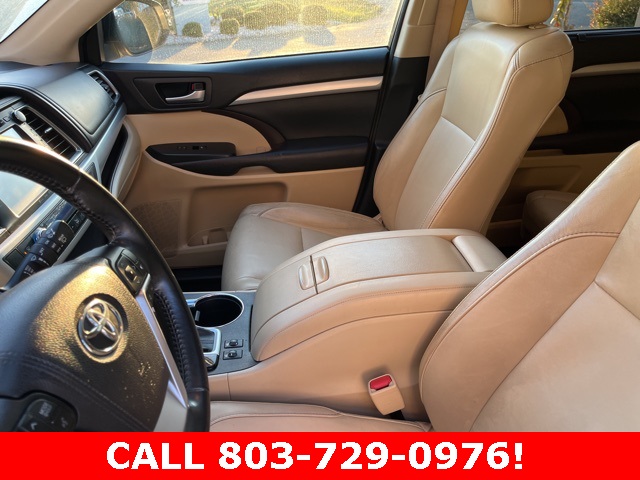 2017 Toyota Highlander XLE photo 8