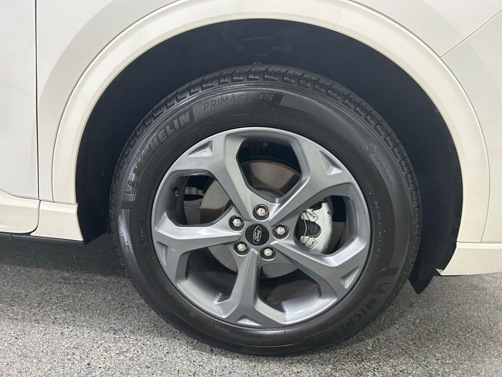 2024 Ford Escape ST-Line Select photo 11
