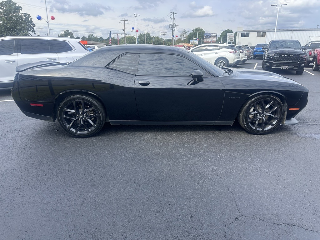 2022 Dodge Challenger R/T photo 24