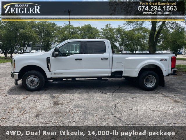 2024 Ford F-350 XLT photo 34