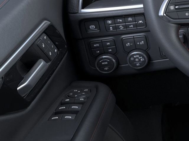 2025 Chevrolet Suburban RST photo 17
