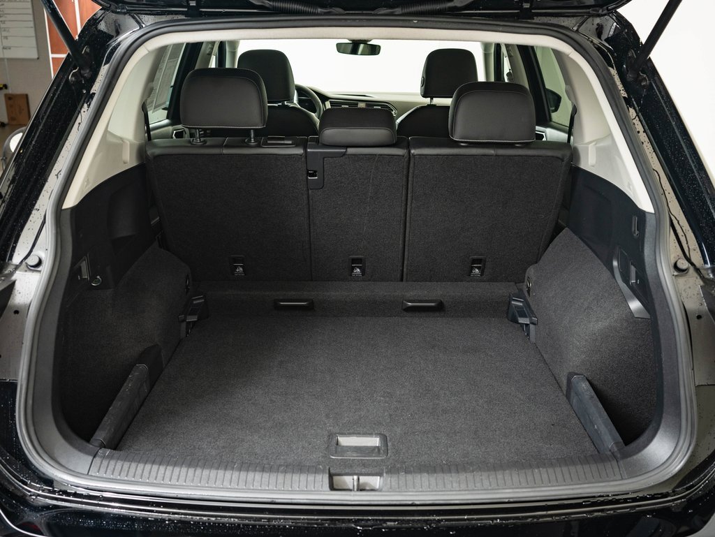 2022 Volkswagen Tiguan SE photo 16