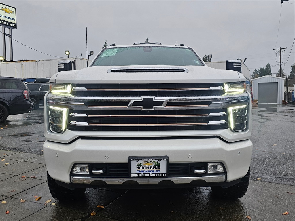 2021 Chevrolet Silverado 3500HD High Country photo 2