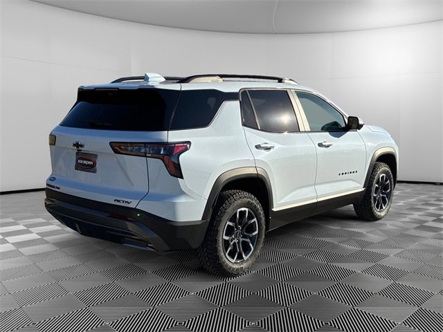 2026 Chevrolet Equinox ACTIV photo 3