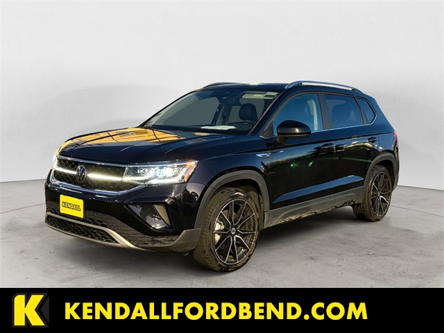 2023 Volkswagen Taos SEL's photo