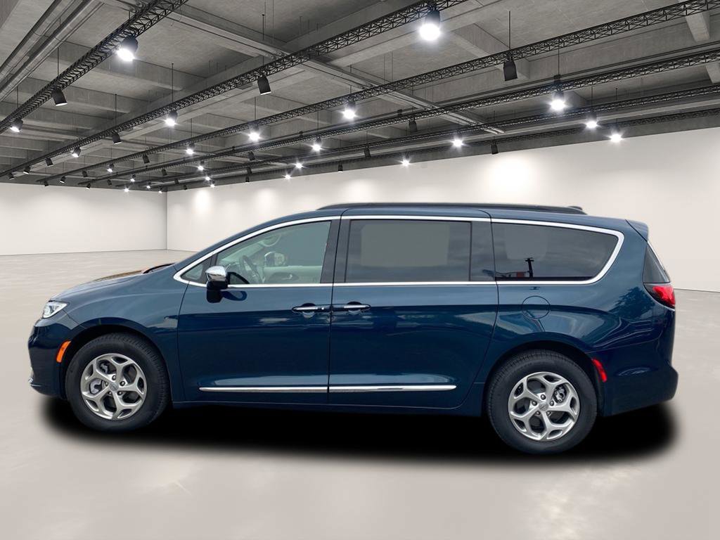 2023 Chrysler Pacifica Limited photo 4