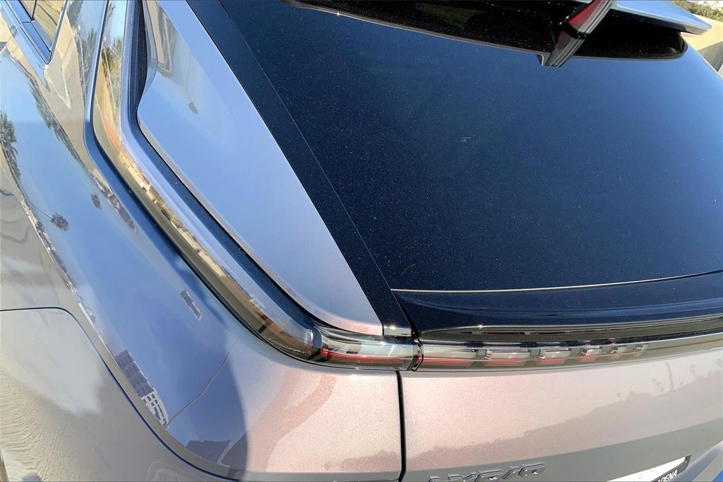 2025 Cadillac Lyriq Luxury photo 11